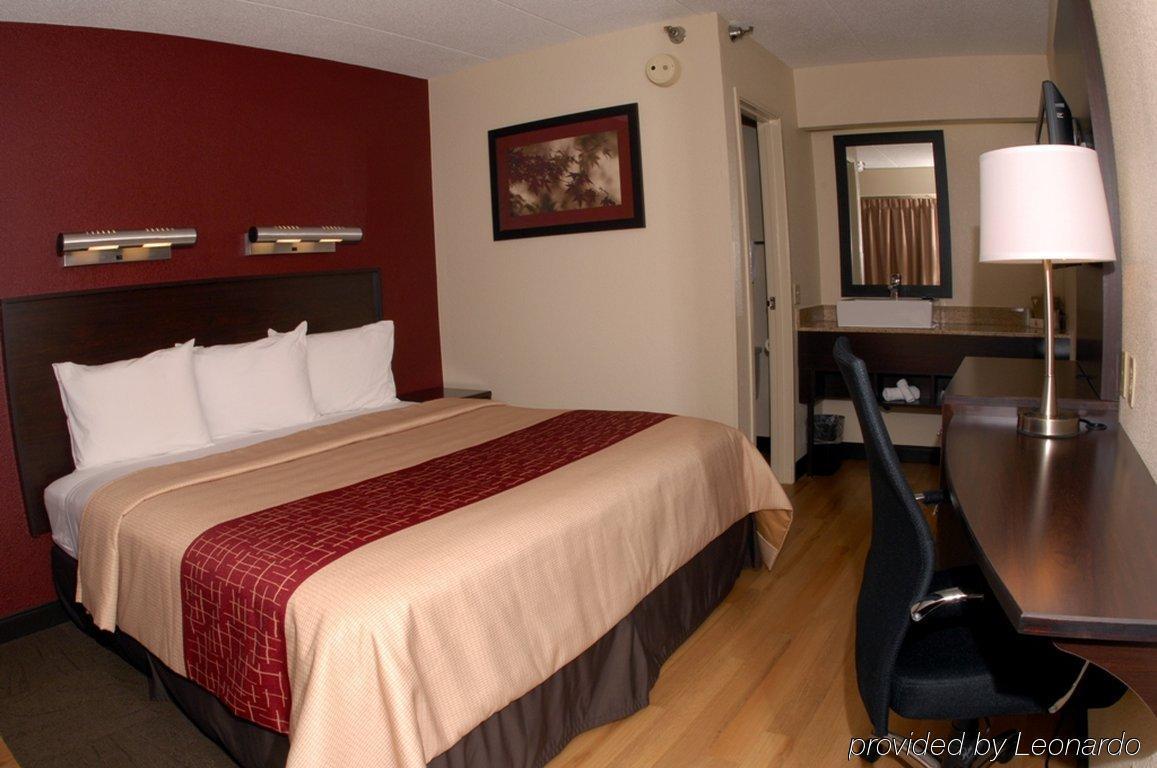 Red Roof Inn Plus+ Chicago - Naperville Oda fotoğraf
